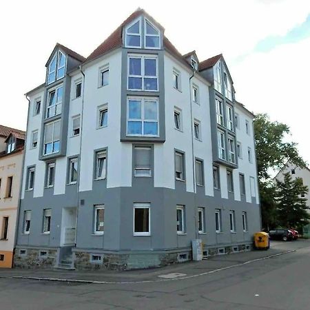 Stilvolle Ferienwohnung Mit Stellplatz Wlan Free Netflix Naehe Bahnhof Цвикау Екстериор снимка